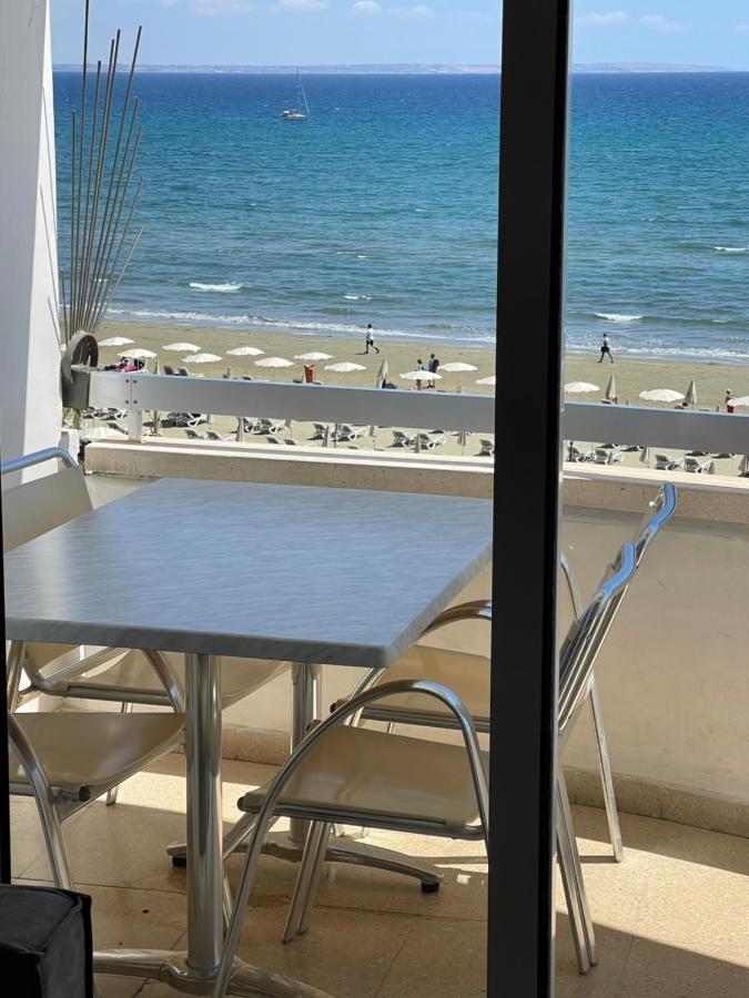 Alex Beach Apartment 31 Larnaca Dış mekan fotoğraf