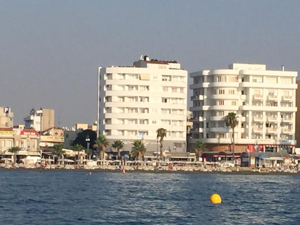 Alex Beach Apartment 31 Larnaca Dış mekan fotoğraf